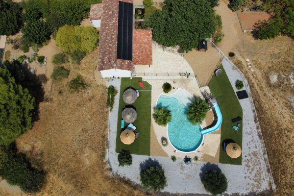 Que mettre sous une piscine hors sol : quel support choisir ?