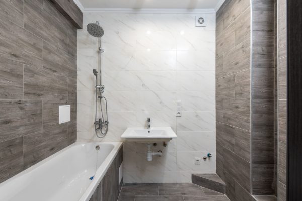 Refaire une salle de bain : suivez l’ordre des travaux